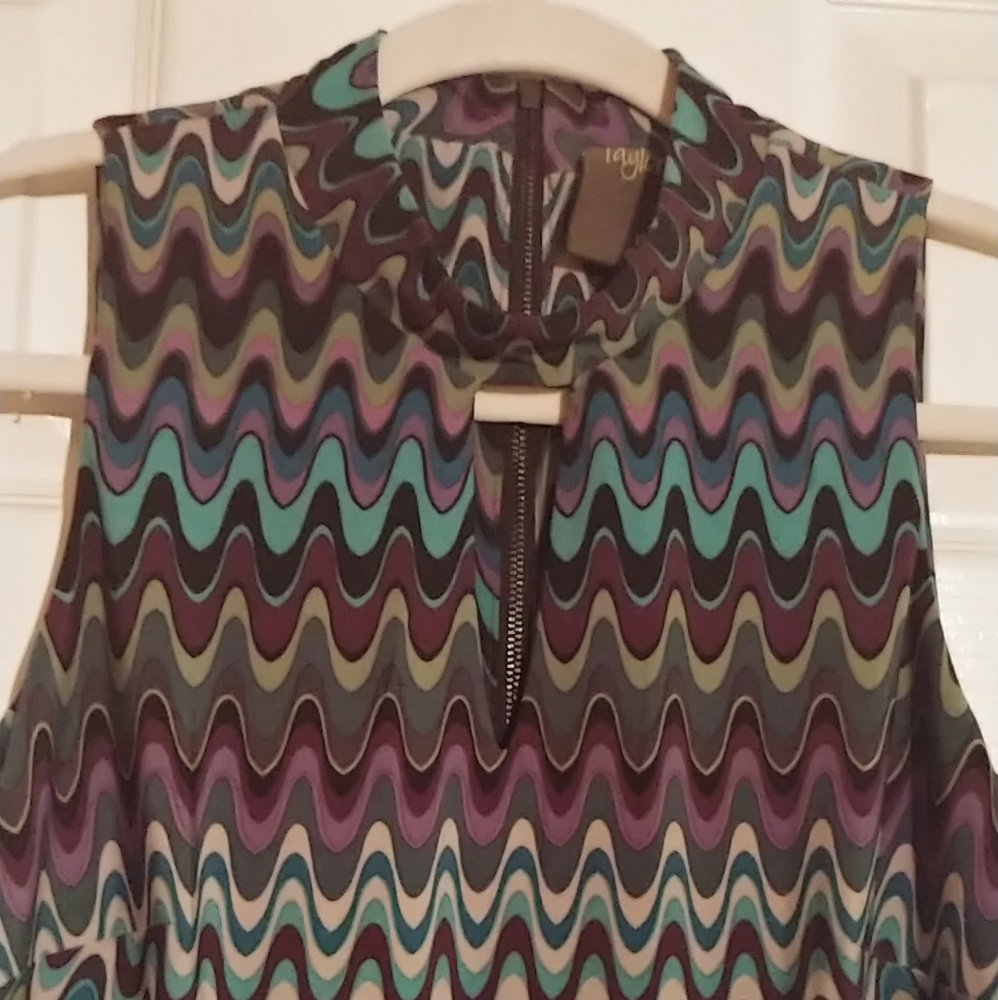 Taylor sheath dress mid length size 6